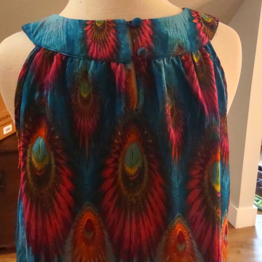 Feather halter top - Picture 3 of 3